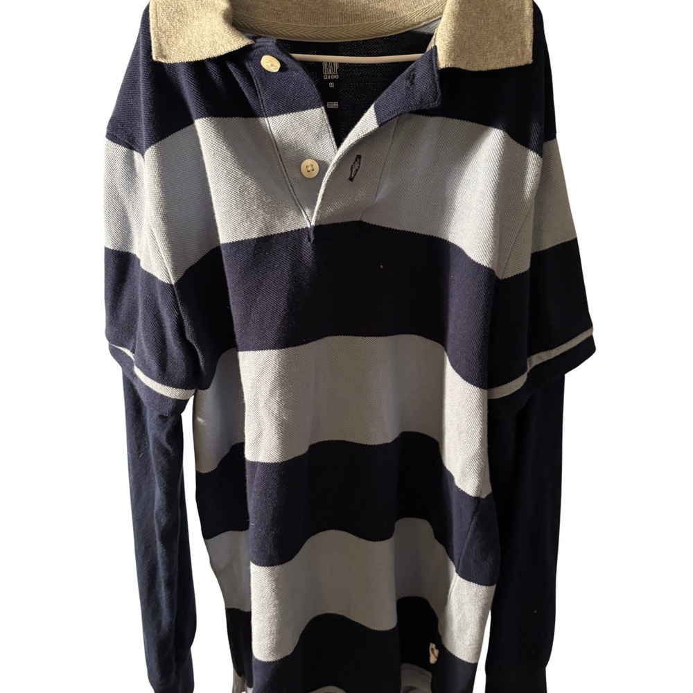 GAP Navy and Cream Striped Men's Sweater